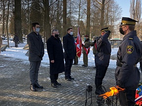 Церемония возложения венков к Памятнику советским воинам на Раковицком кладбище в Кракове Церемония возложения венков к Памятнику советским воинам на Раковицком кладбище в Кракове
